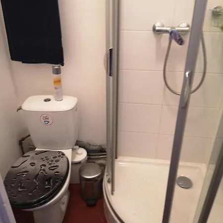 De La Gare Apartment